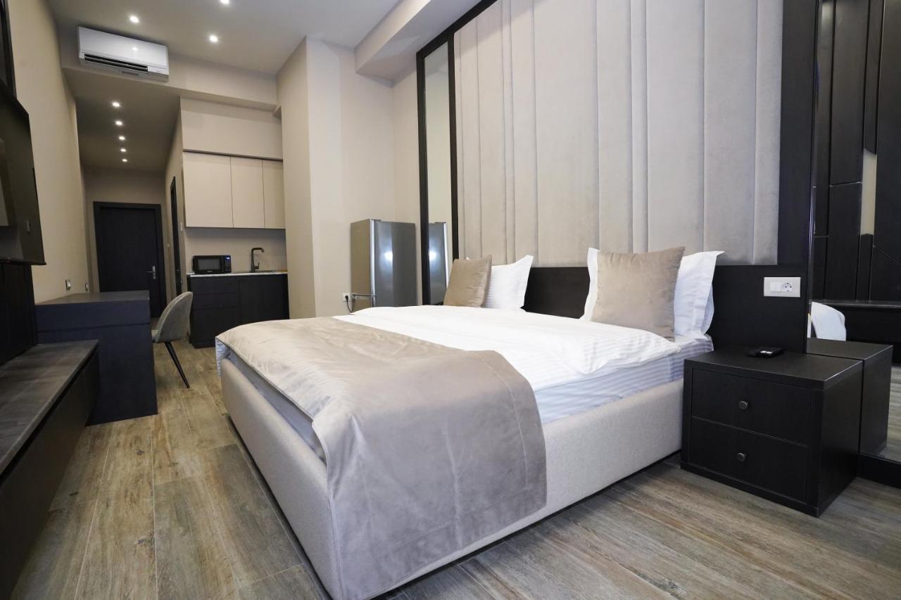 Soho Apart Hotel Єреван Екстер'єр фото
